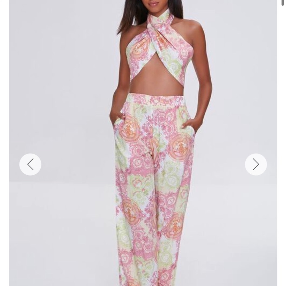 Pant and crop top two piece set